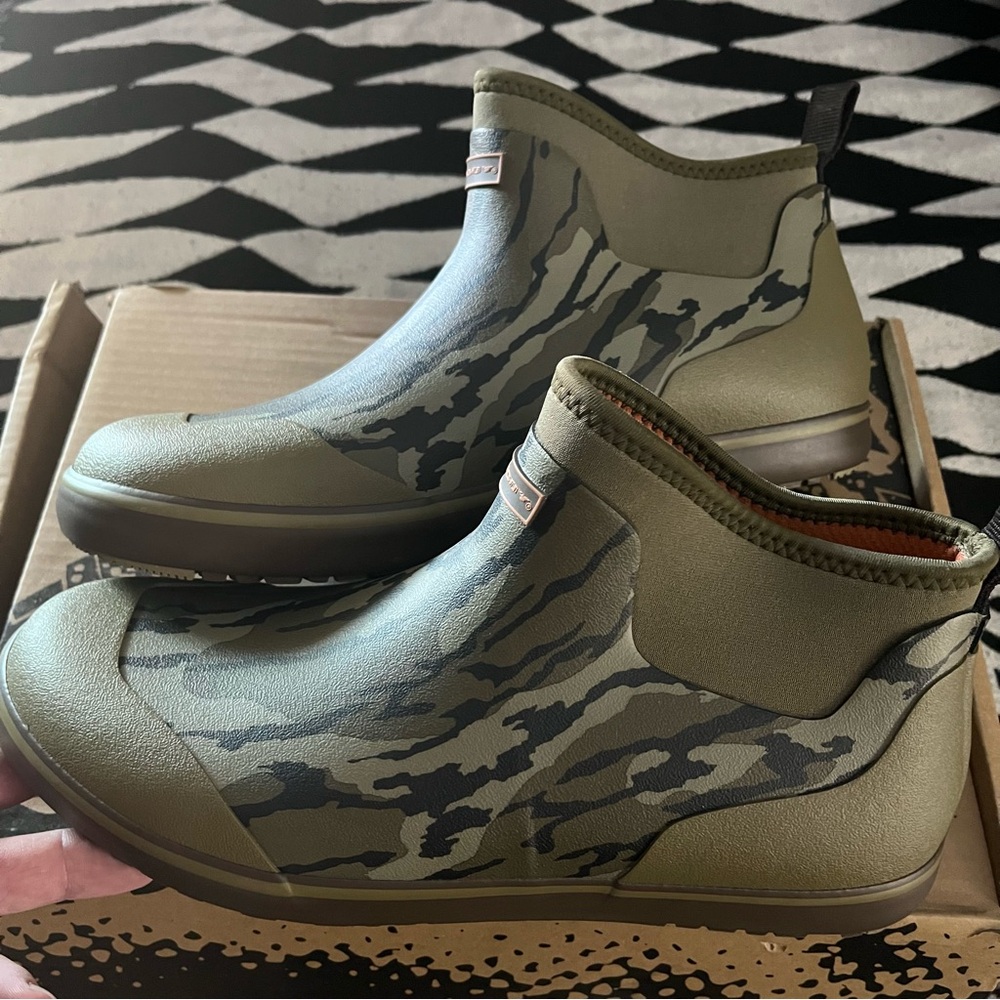 Muddy Olive Camouflage Men's Deck Boots